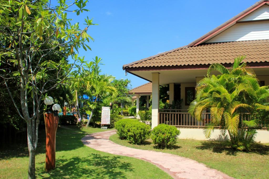 Blu Pine Villa & Pool Access - Sha Plus Phuket Dış mekan fotoğraf